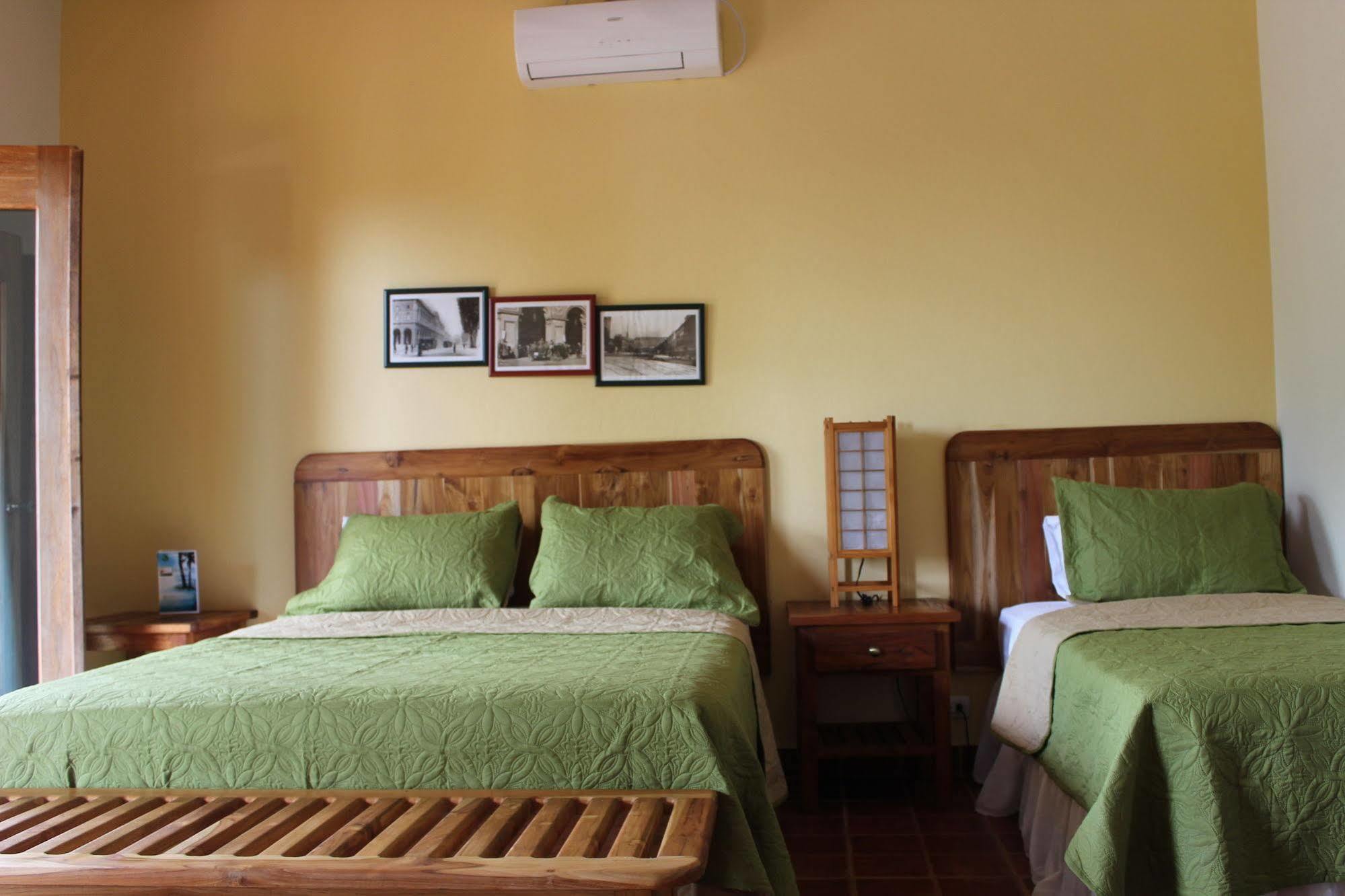 Hotel Punta Franca Jobal Exterior foto